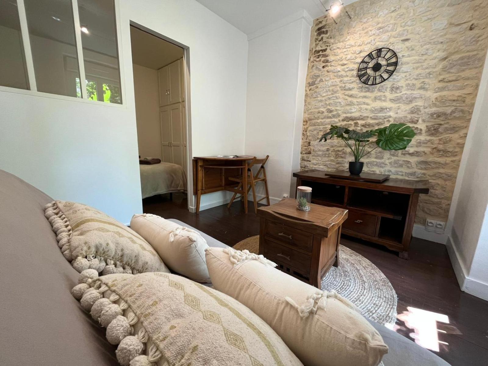 L'Escale Niortaise - Centre-Ville - 10Mn Gare - Wifi - Netflix المظهر الخارجي الصورة